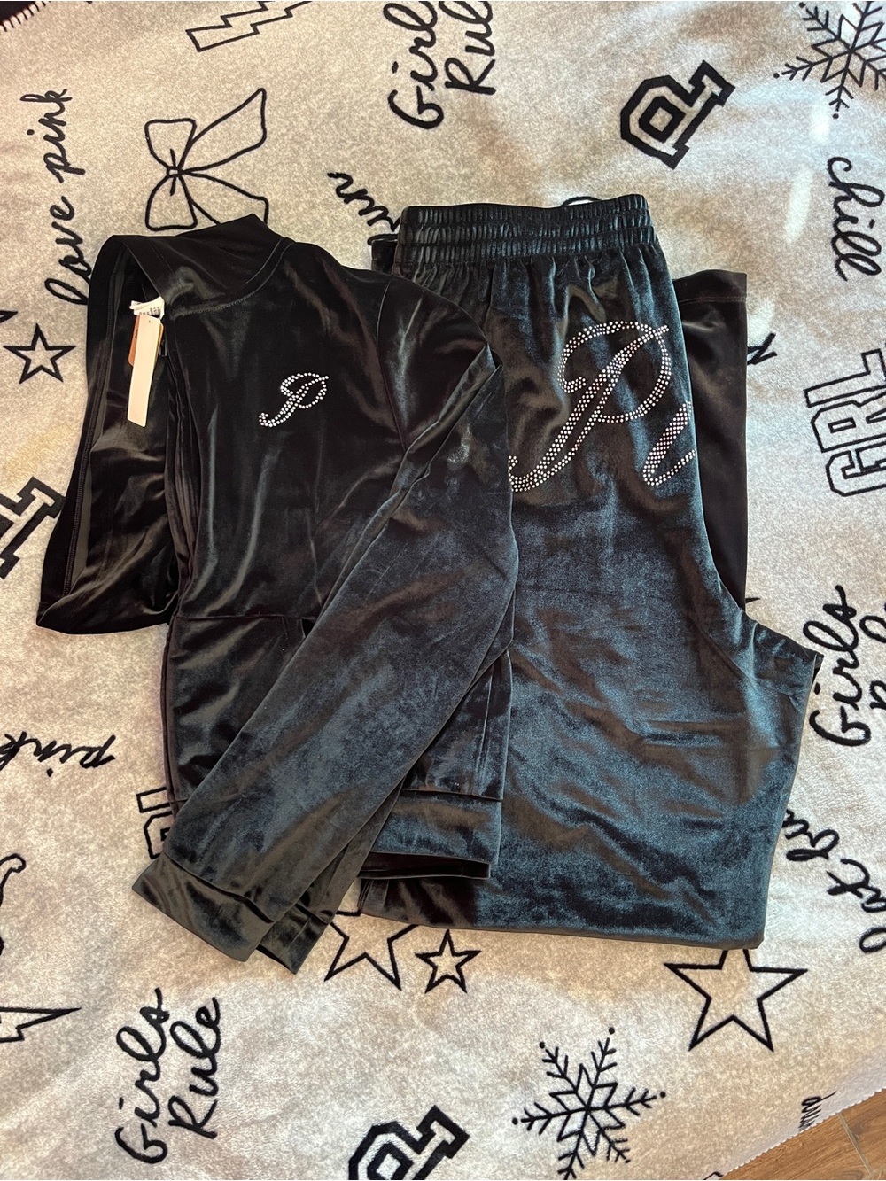 NWT PINK Victoria's Secret Black Velour Set with bling spell out Size XL